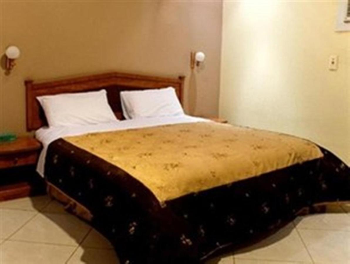 Bait Al Amani Suites Riyadh Room photo